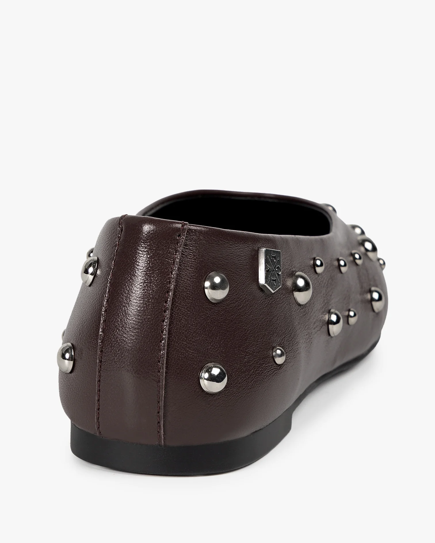 Bailarina de Piel Burdeos con Tachuelas Etoile - Image 6