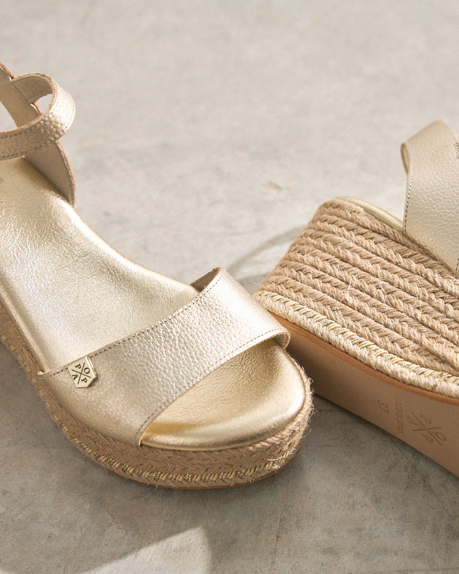 Cuña Arenal Laminado Oro - Image 5