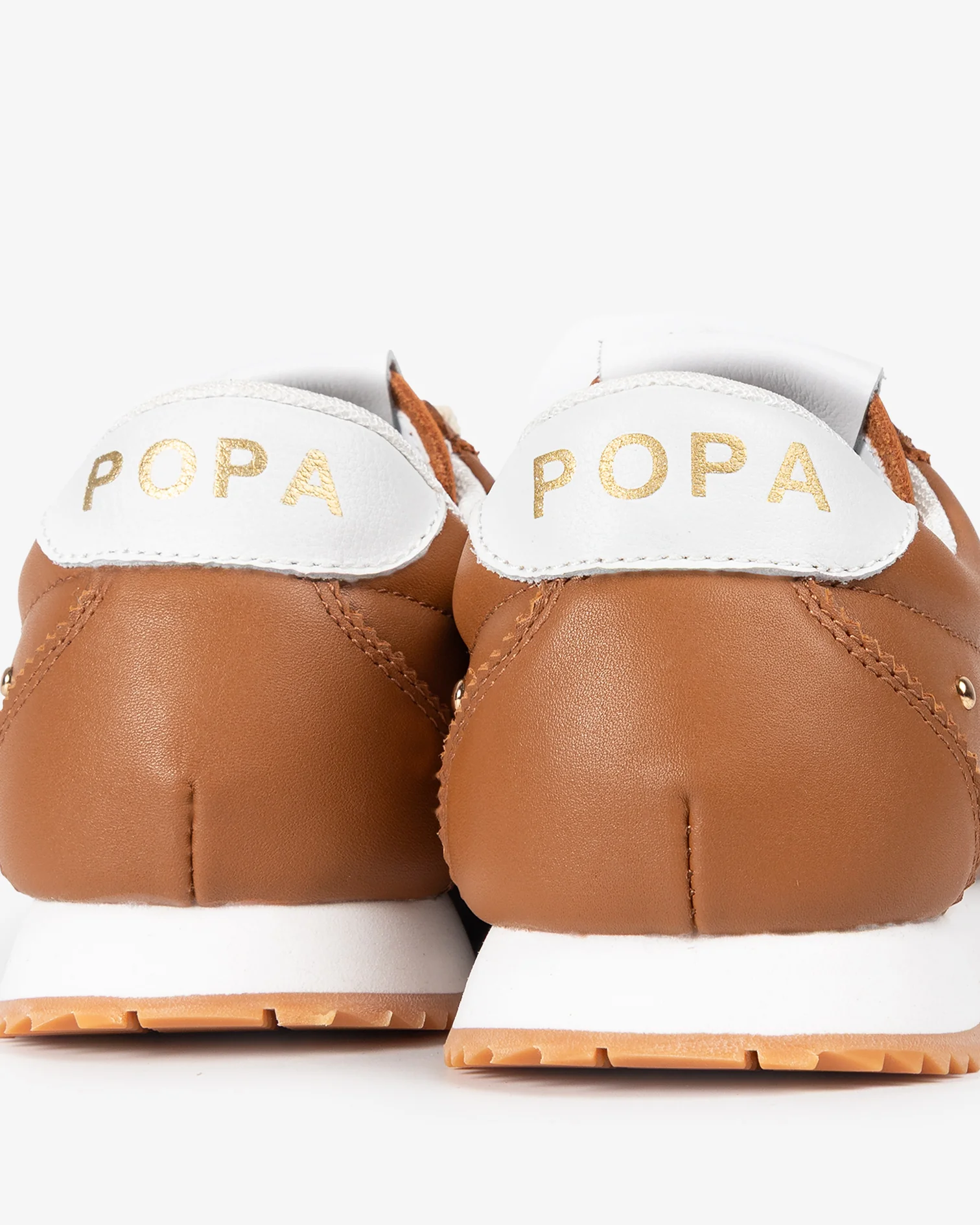 Zapatilla Inara Tachuelas Cuero - Image 8