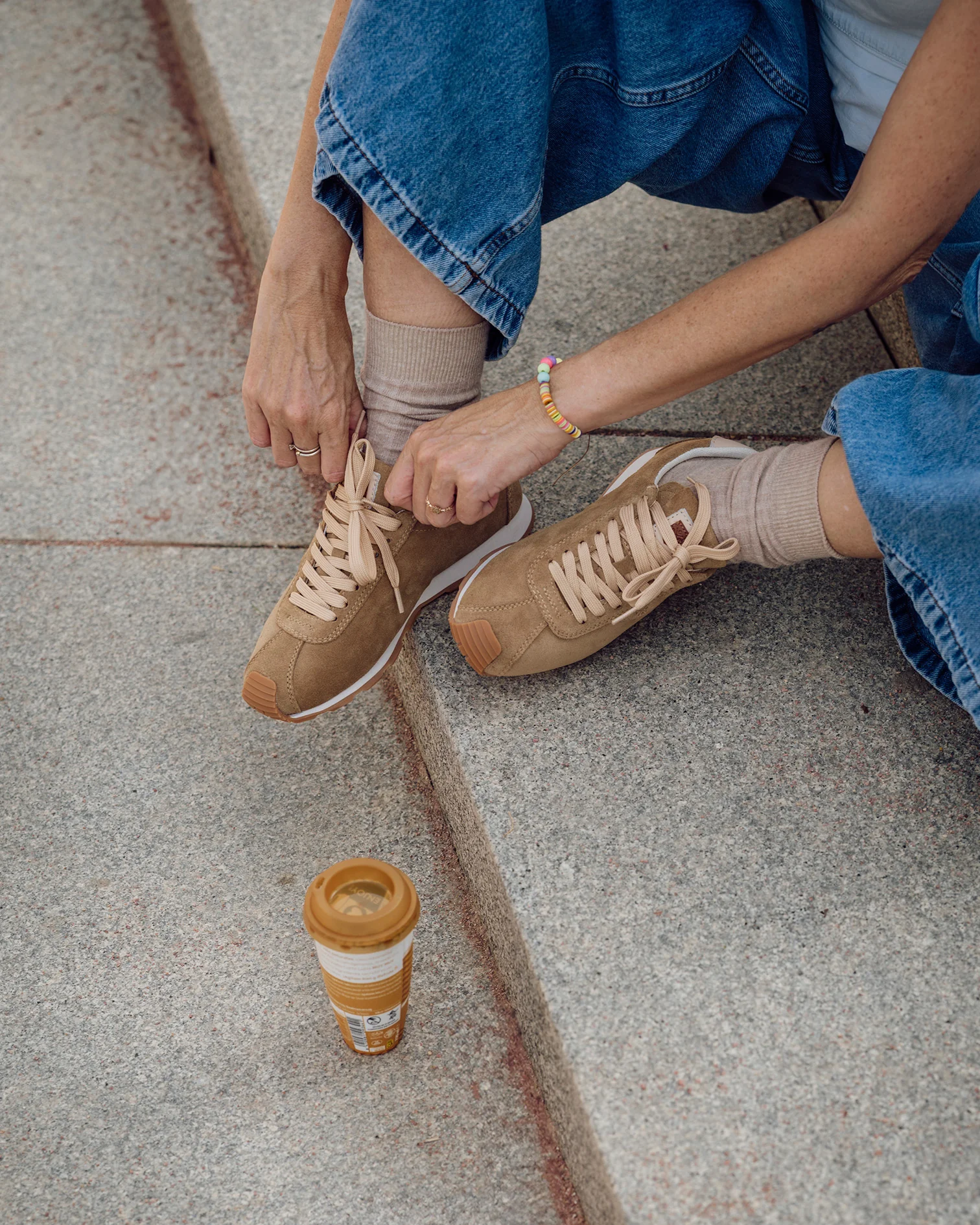 Zapatilla Kira Serraje Beig - Image 3